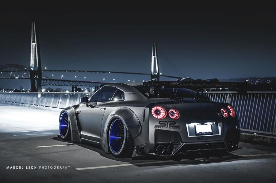  Nissan GT-R by Liberty Walk 2013 года  (фото 24 из 41)